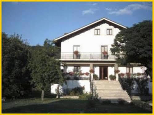 Albergo Della Corte Пескассероли Экстерьер фото